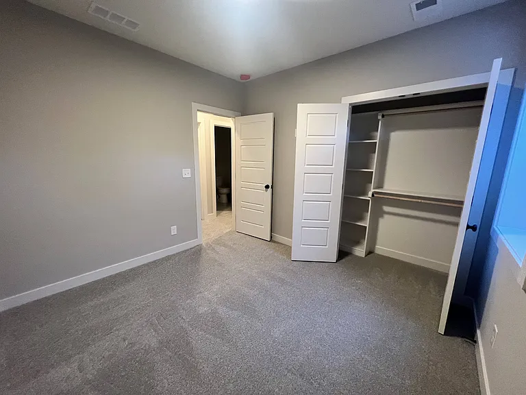 19182 W 109th Pl — Photo 27