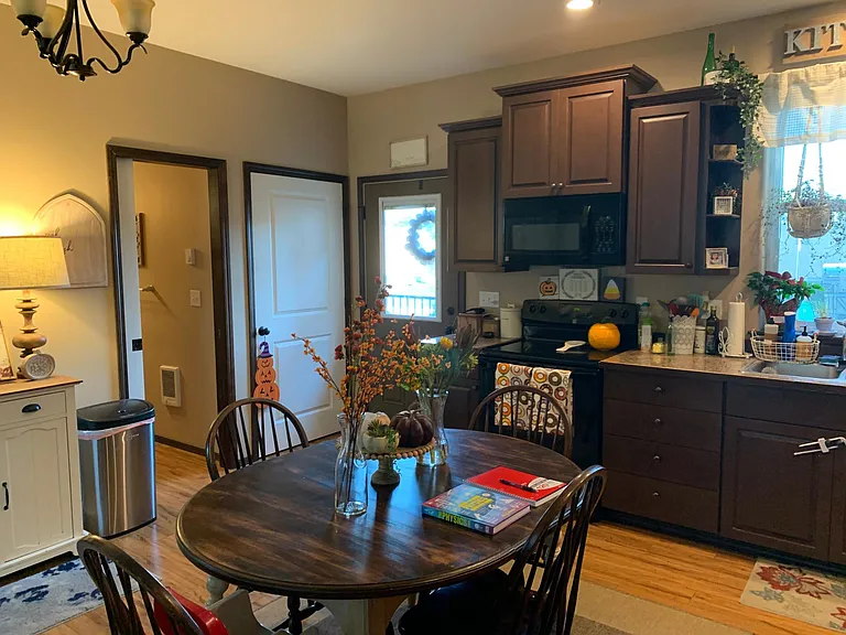 704 N Anderson St #3 — Photo 9