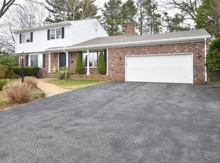 14 Stephanie Dr, North Providence, RI 02904