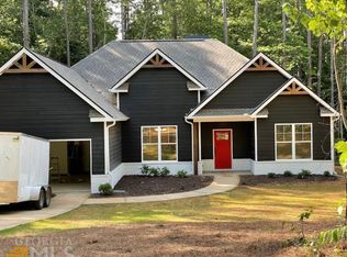 85 Sunshine Cir, Locust Grove, GA 30248