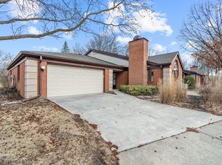 9277 Golden Leaf Way, Indianapolis, IN