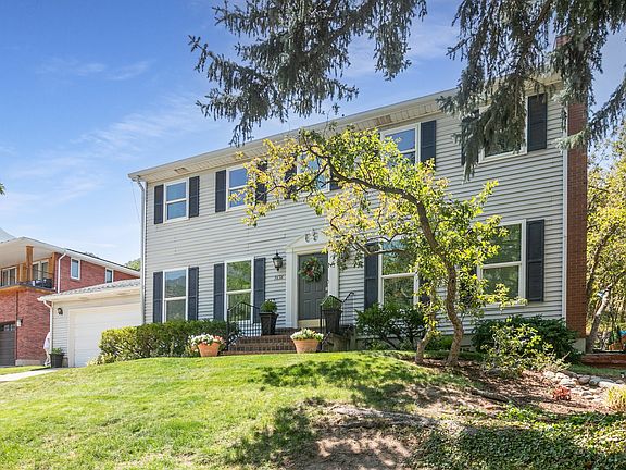 2nd image of 3636 E Macintosh Ln S
