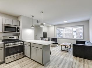 503 E White St #63VZGKJM1, Champaign, IL 61820