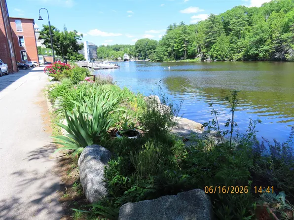 125 Main Street #2, Newmarket, NH 03857