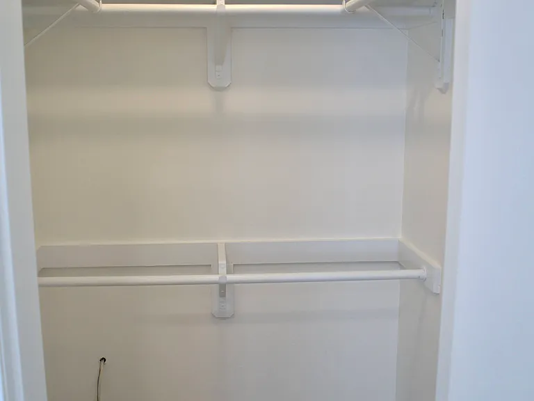 1728 N Rhodes St #281 — Photo 21