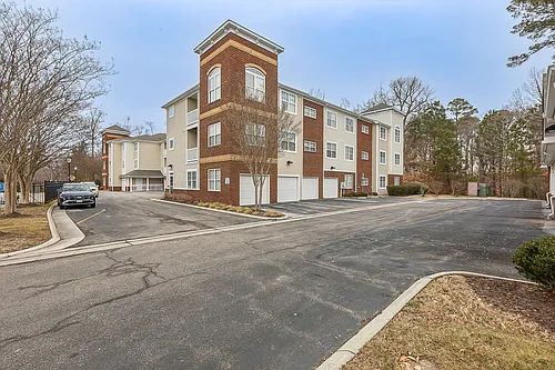 522 Knolls Dr #308 Photo 1