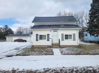 504 Vauconsant St, Saint Johns, MI