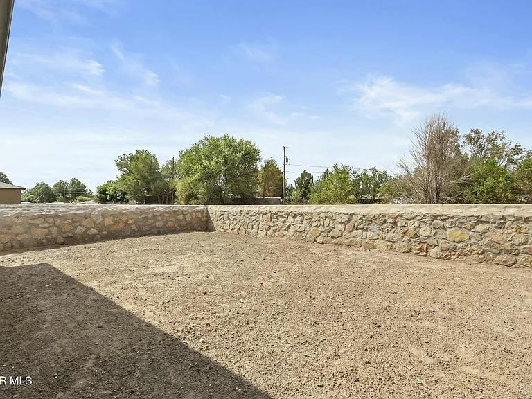 11496 Summer Dr #A — Photo 34
