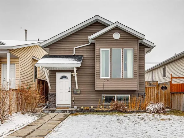 60 S Erin Meadow Way SE, Calgary, AB T2B 3A1