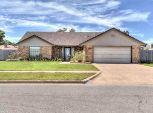 1114 NW 73rd St, Lawton, OK 73505