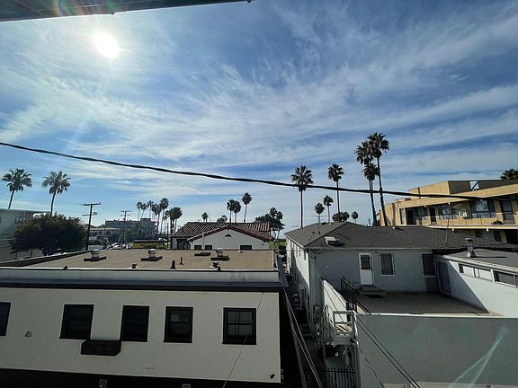 5th image of 9 Loma Ave APT 6