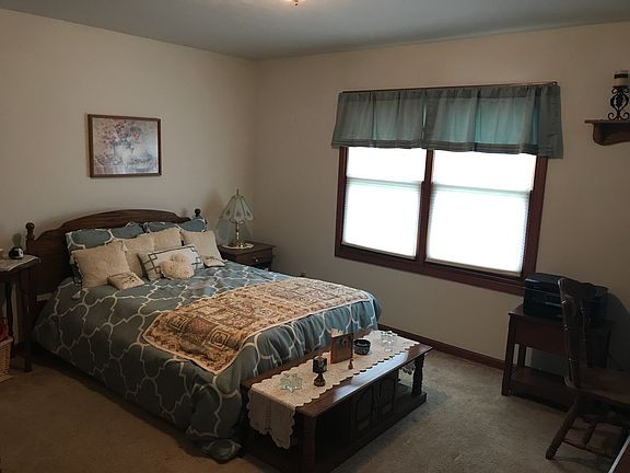 2nd image of 605 Alana Dr