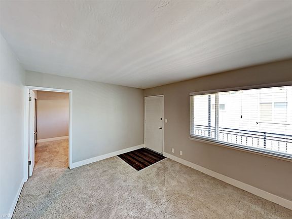 3rd image of 686 S 8th St APT 26