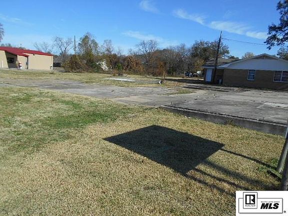 2nd image of 2004 Cypress St