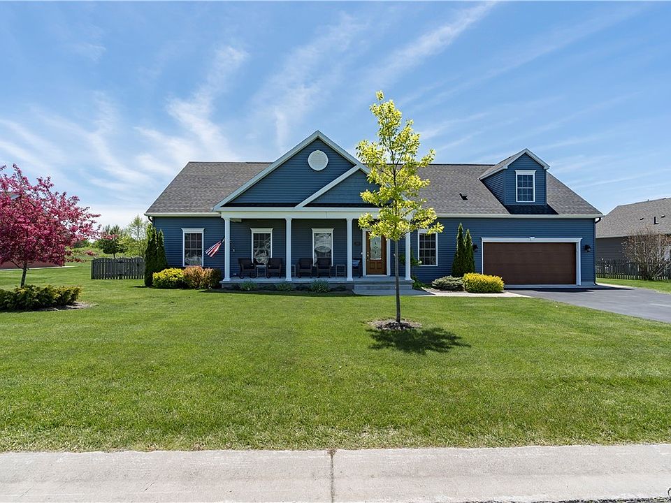 1st image of 212 Funnycide Dr