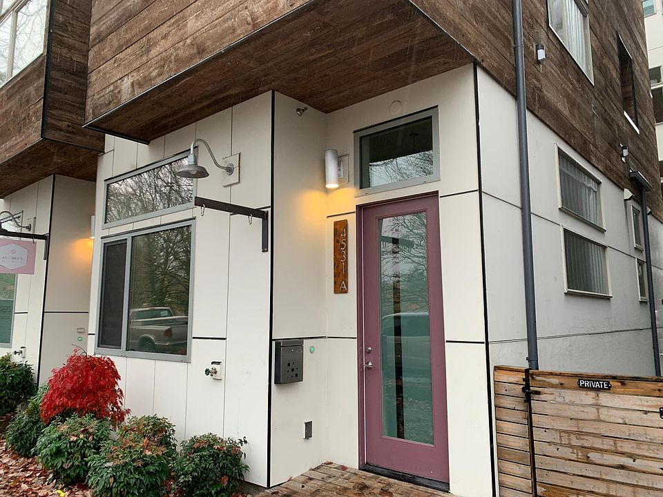 1st image of 4531B Rainier Ave S