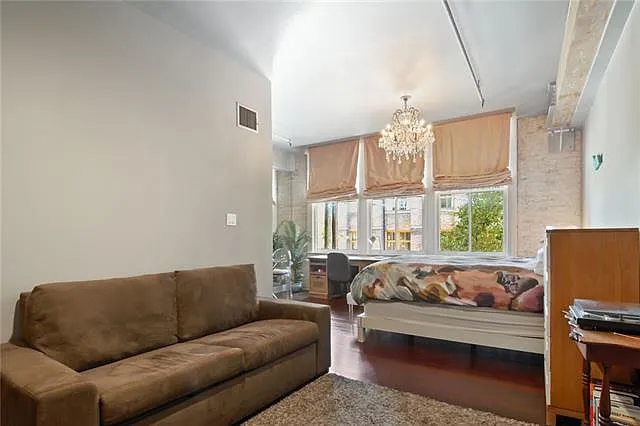 1111 S Peters St #202 — Photo 5