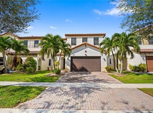 Foxcroft Homes Phase Ii, Miramar, FL 33025