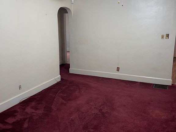 3rd image of 1241 N King Ave