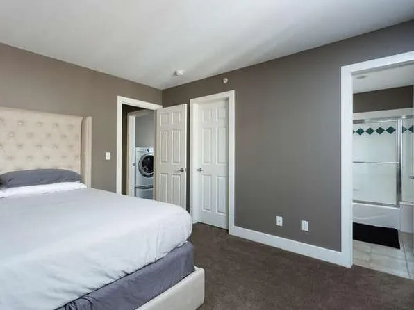 2660 S University Blvd Unit Q, Denver, CO 80210