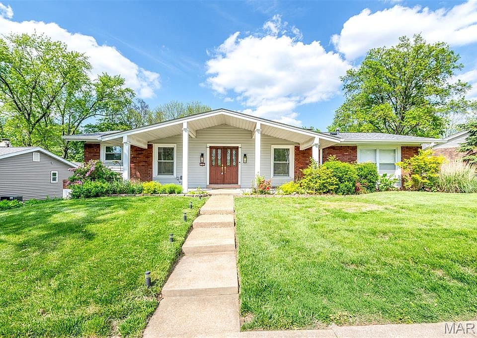 1st image of 11921 Greenwalk Dr