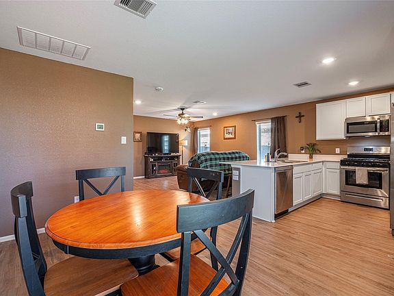 5th image of 269 Bennett Loop