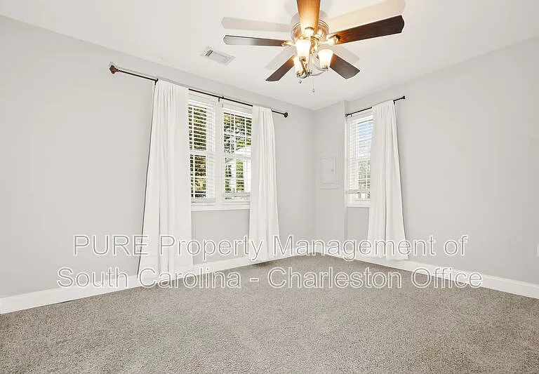 1133 Brody Ave — Photo 10
