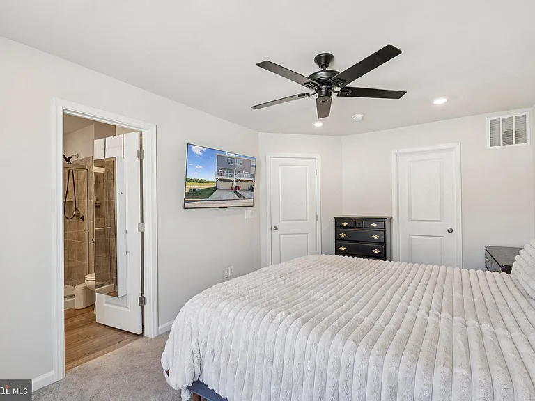 79 Swan Field Ave — Photo 14