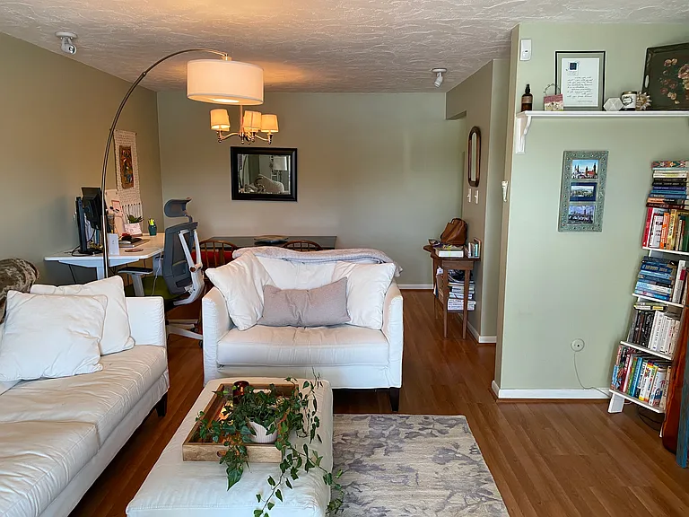 32 Hamilton Rd #107 — Photo 6