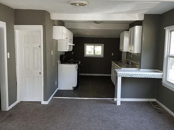 5th image of 6924 Spruce Ave