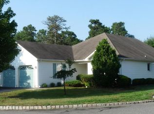 65 Clear Lake Rd, Whiting, NJ 08759