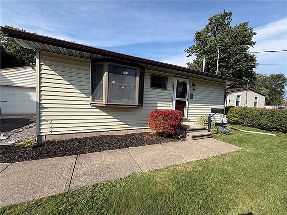 4th image of 71 Garden St