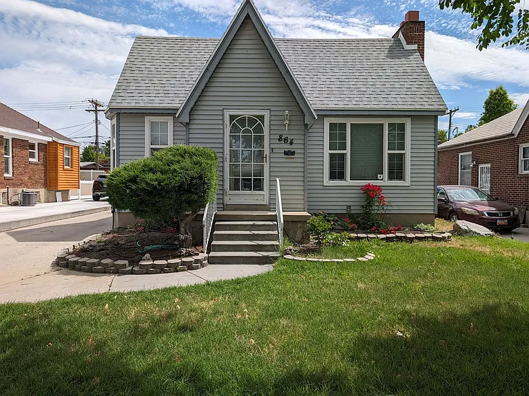864 E Bryan Ave — Photo 15