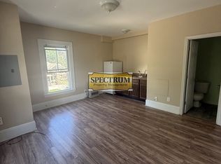 16 Park St #4, Waterville, ME 04901