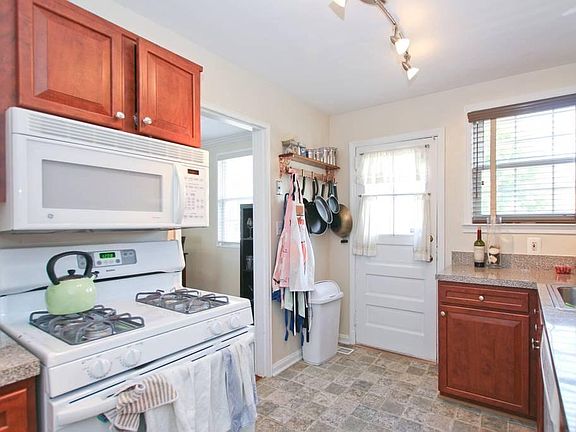 Kitchen2
