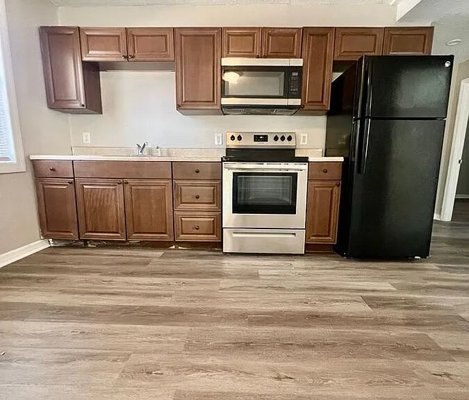 1105 E 28th Ave #B — Photo 6