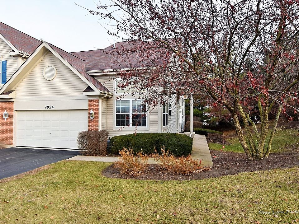 1st image of 2954 Renard Ln