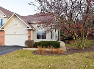 2954 Renard Ln, St Charles, IL 60175