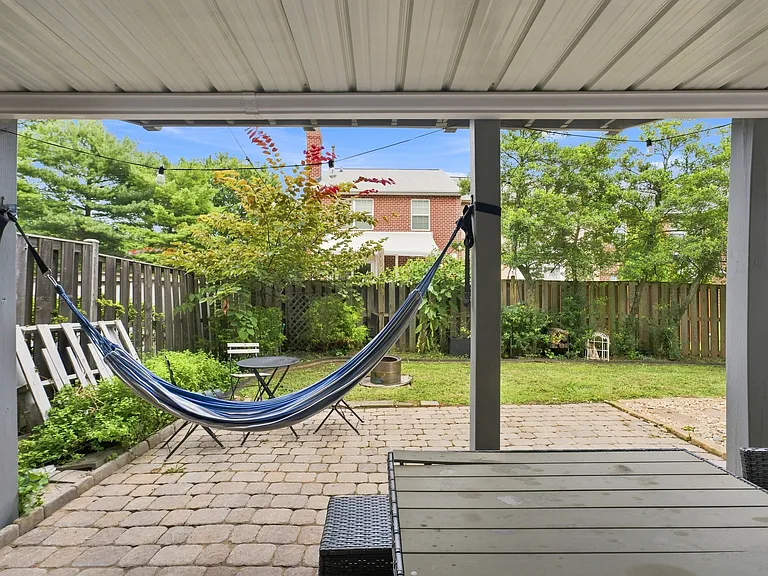 500 Beacon Dr — Photo 42
