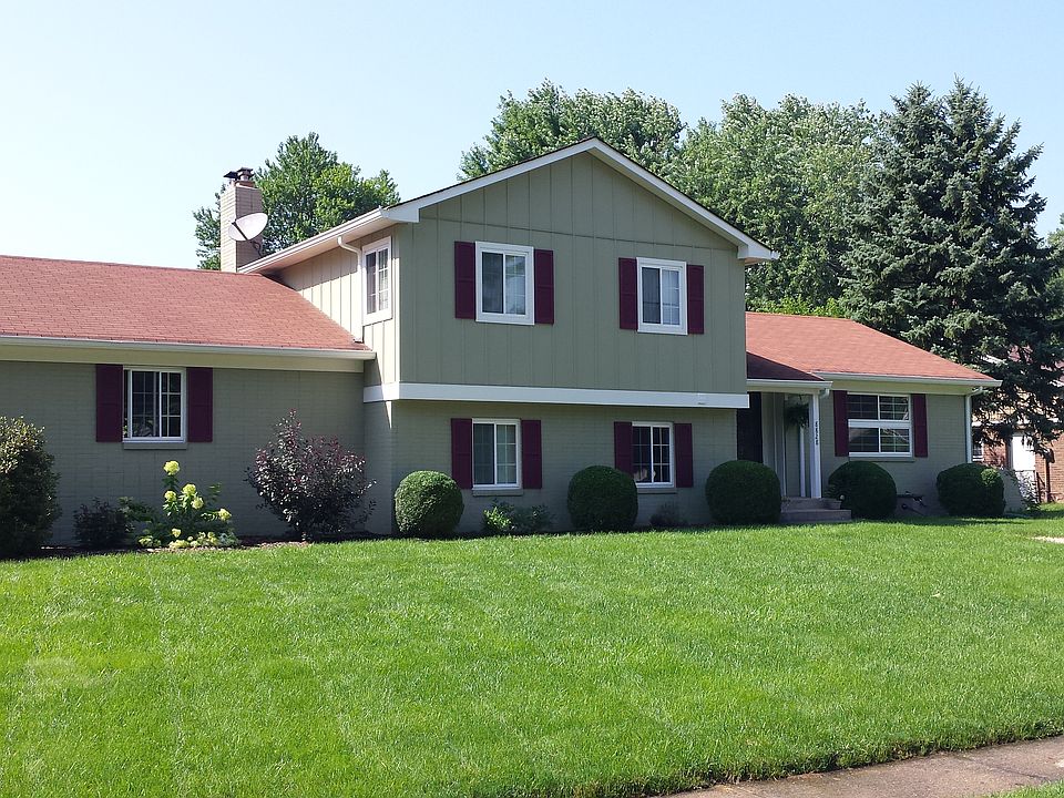 1st image of 8828 Ellington Dr