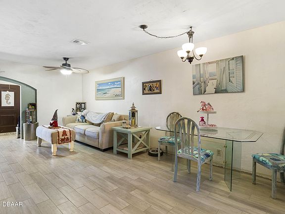 3rd image of 3557 Forest Branch Dr APT D