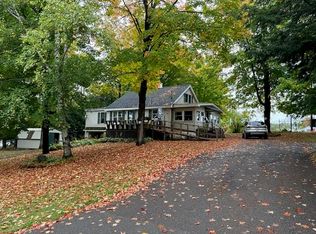 69 Elm St, Houlton, ME 04730