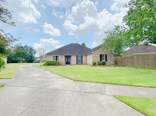 5131 Landing Ct, Baton Rouge, LA 70820
