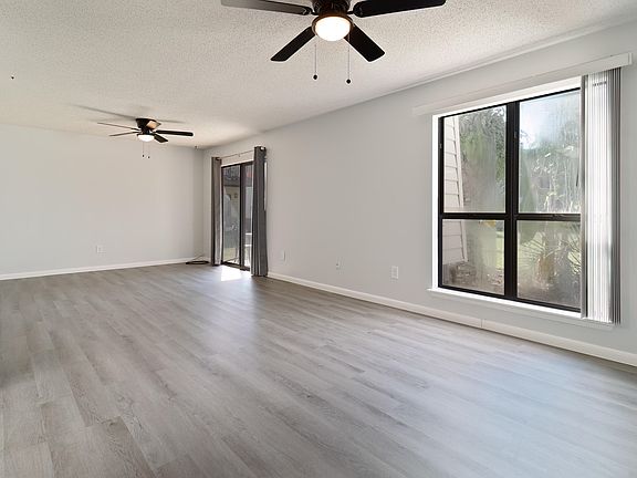 3rd image of 308 Miracle Strip Pkwy SW Unit 3B