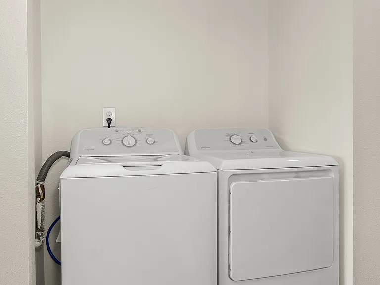 In-Unit Laundry