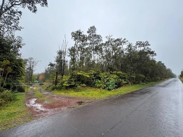 MOKUNA ST, Volcano, HI 96785