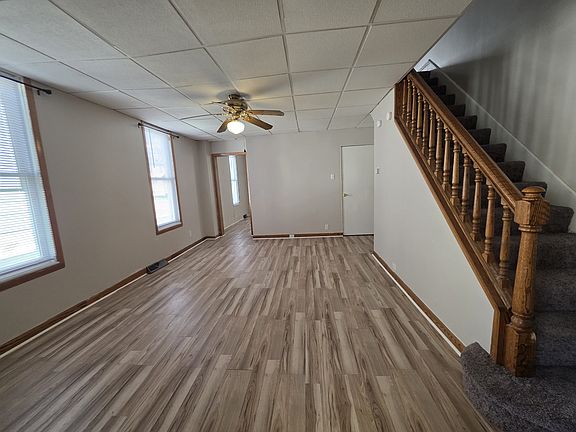 3rd image of 305 & 307 E Lutton St #307