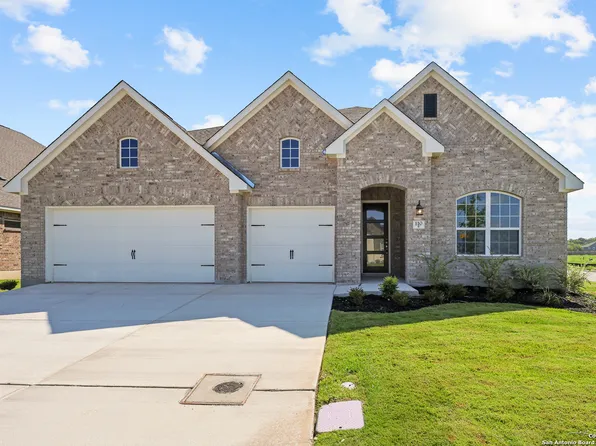 110 Katie Court, Castroville, TX 78009