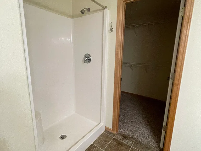 217 Brentwood Dr — Photo 19