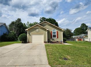 3812 Crusader Dr, Hope Mills, NC 28348